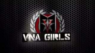 Rom dominiert Eliza Allure, indem er ihren Zopf benutzt und sie dann gnadenlos vergewaltigt!